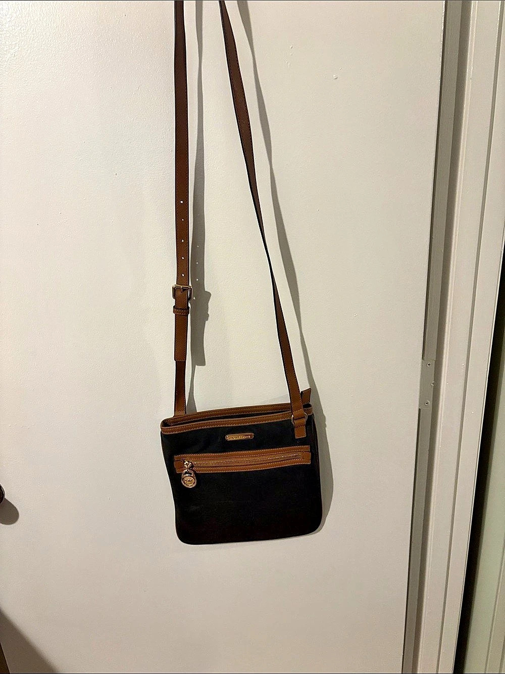 MICHAEL Kors Black & Brown Crossbody Bag